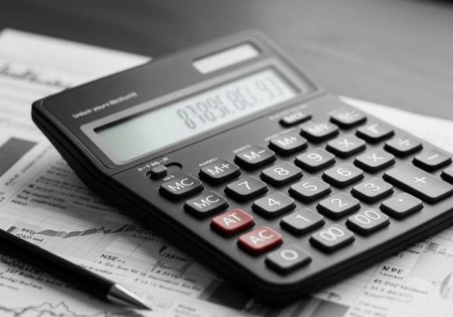 Investment Growth Calculator: Estimate Your Future Returns